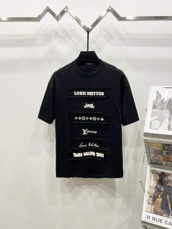 Picture of Louis Vuitton T Shirts Short _SKULVS-XLqqtx037238
